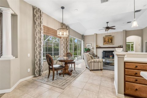 Villa ou maison à vendre à Land O' Lakes, Floride: 4 chambres, 251.39 m2 № 2150649 - photo 14