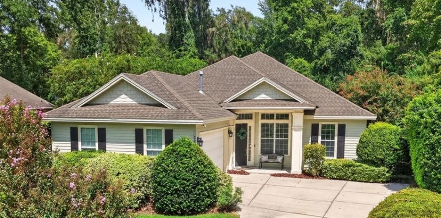 Casa en Gainesville, Florida 3 dormitorios, 207.54 m2 № 2386012