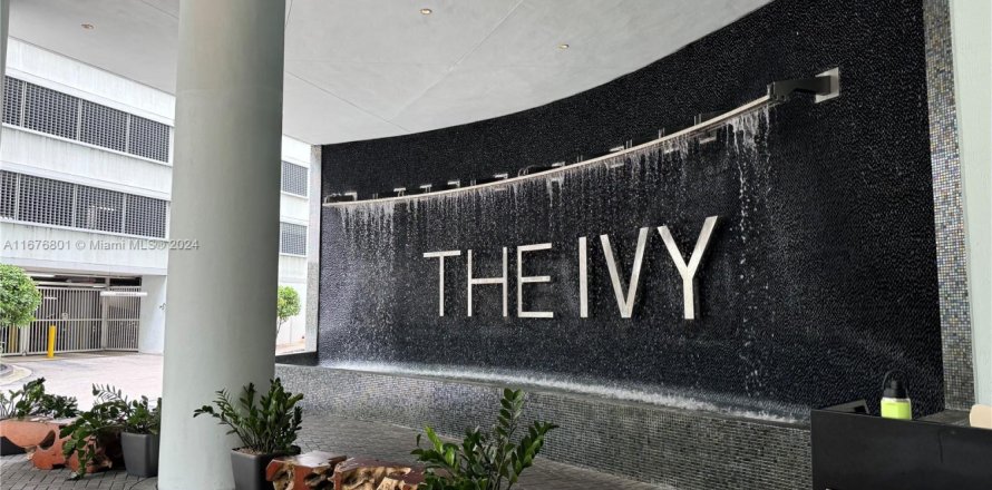 Condo in Miami, Florida, 2 bedrooms № 1753945