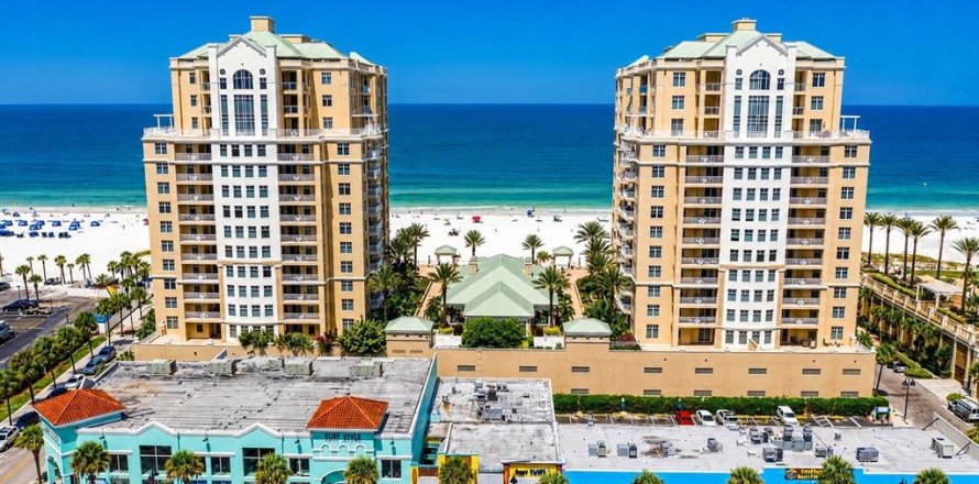 Condo in Clearwater, Florida, 3 bedrooms № 2149015