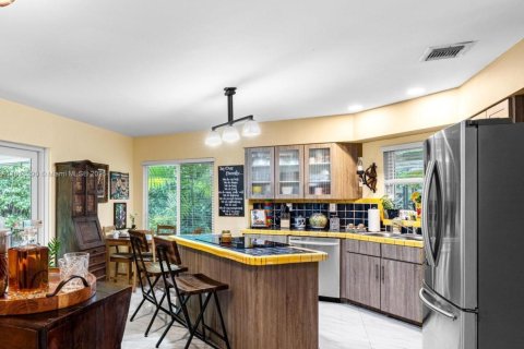 Casa en venta en Miami, Florida, 3 dormitorios, 127.46 m2 № 1768818 - foto 6