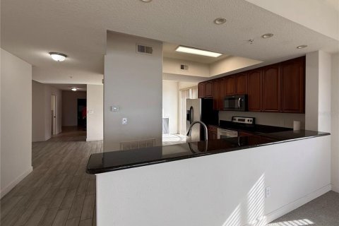 Condominio en venta en Orlando, Florida, 3 dormitorios, 217.86 m2 № 1576534 - foto 4