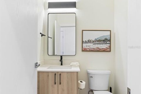 Townhouse in Tampa, Florida 3 bedrooms, 151.62 sq.m. № 1399269 - photo 24