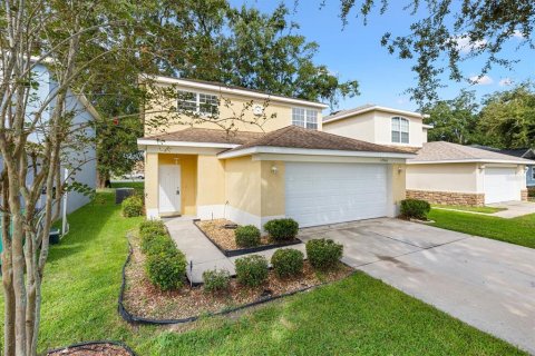 Villa ou maison à louer à Oxford, Floride: 3 chambres, 168.62 m2 № 2431896 - photo 4