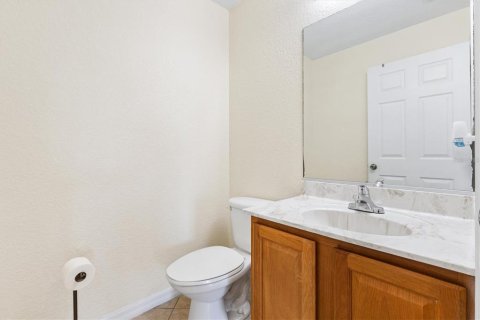Villa ou maison à louer à Oxford, Floride: 3 chambres, 168.62 m2 № 2431896 - photo 26