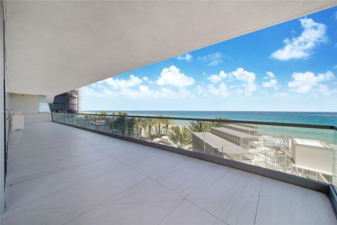 Condo in Sunny Isles Beach, Florida, 3 bedrooms  № 1859638 - photo 5