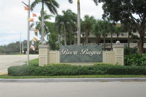 Снять в аренду кондоминиум в Бока-Ратон, Флорида 1 спальня, 75.72м2, № 996246 - фото 1