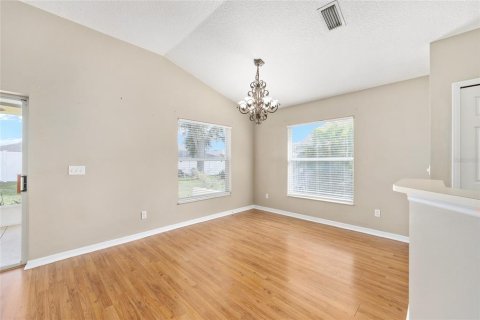 Casa en venta en Leesburg, Florida, 3 dormitorios, 124.3 m2 № 1907844 - foto 19