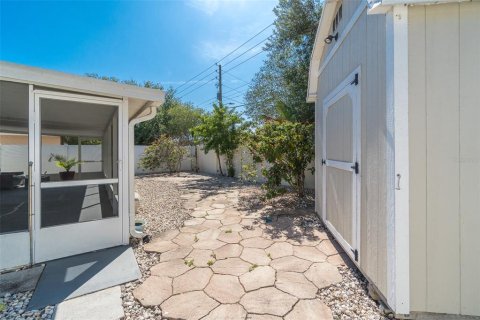 Villa ou maison à vendre à Brandon, Floride: 4 chambres, 163.14 m2 № 2149219 - photo 23