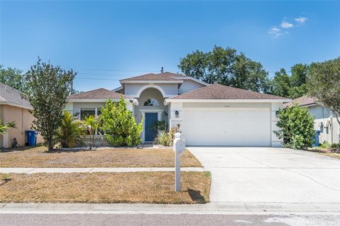 Villa ou maison à Brandon, Floride 4 chambres, 163.14 m2 № 2149219