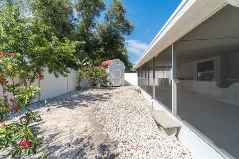 Villa ou maison à vendre à Brandon, Floride: 4 chambres, 163.14 m2 № 2149219 - photo 24
