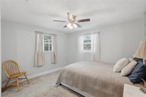 Villa ou maison à vendre à Largo, Floride: 4 chambres, 126.35 m2 № 2408773 - photo 19