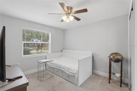 Villa ou maison à vendre à Largo, Floride: 4 chambres, 126.35 m2 № 2408773 - photo 13