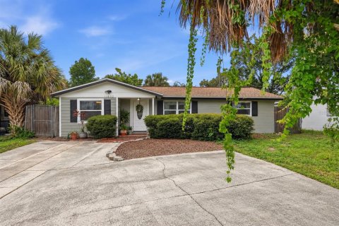 Villa ou maison à Largo, Floride 4 chambres, 126.35 m2 № 2408773