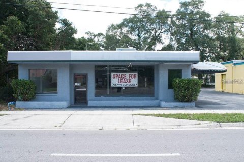 Immobilier commercial à Clearwater, Floride 280.94 m2 № 2148969