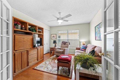 Villa ou maison à vendre à Trinity, Floride: 3 chambres, 164.72 m2 № 2208455 - photo 14