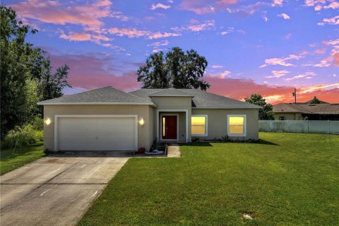 Casa en venta en Kissimmee, Florida, 4 dormitorios, 153.01 m2 № 1899240 - foto 2
