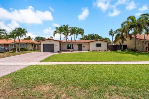 Casa en venta en Plantation, Florida, 3 dormitorios, 154.03 m2 № 1154172 - foto 1