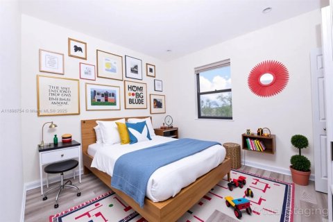 Villa ou maison à vendre à Hialeah, Floride: 4 chambres, 228.73 m2 № 1950531 - photo 30