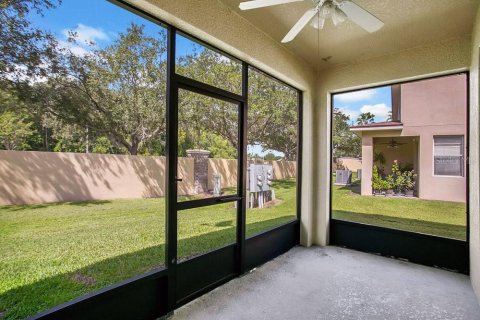 Townhouse in Kissimmee, Florida 3 bedrooms, 193.79 sq.m. № 1880422 - photo 24