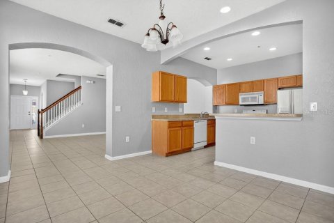 Townhouse in Kissimmee, Florida 3 bedrooms, 193.79 sq.m. № 1880422 - photo 6
