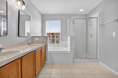 Townhouse in Kissimmee, Florida 3 bedrooms, 193.79 sq.m. № 1880422 - photo 16