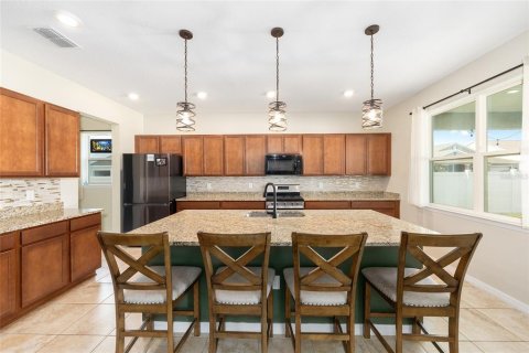 House in Ocala, Florida 4 bedrooms, 279.82 sq.m. № 1840213 - photo 27