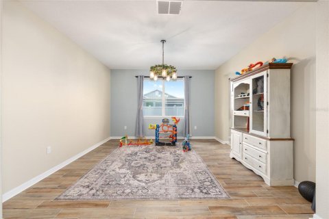 House in Ocala, Florida 4 bedrooms, 279.82 sq.m. № 1840213 - photo 19