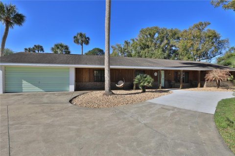 House in Summerfield, Florida 3 bedrooms, 253.81 sq.m. № 2103328 - photo 6