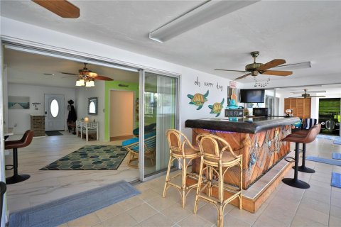 House in Summerfield, Florida 3 bedrooms, 253.81 sq.m. № 2103328 - photo 28