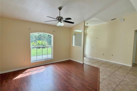 House in North Port, Florida 3 bedrooms, 113.9 sq.m. № 2394430 - photo 6