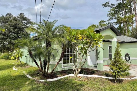 House in North Port, Florida 3 bedrooms, 113.9 sq.m. № 2394430 - photo 18