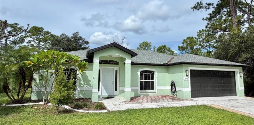 House in North Port, Florida 3 bedrooms, 113.9 sq.m. № 2394430