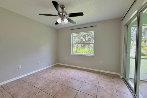 House in North Port, Florida 3 bedrooms, 113.9 sq.m. № 2394430 - photo 13