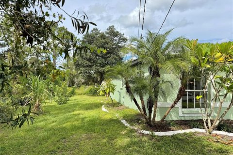 House in North Port, Florida 3 bedrooms, 113.9 sq.m. № 2394430 - photo 19