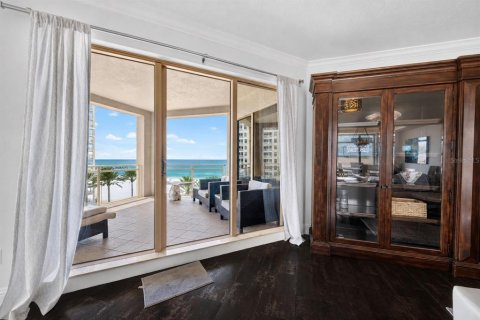 Copropriété à vendre à Clearwater, Floride: 3 chambres, 202.62 m2 № 2353465 - photo 14