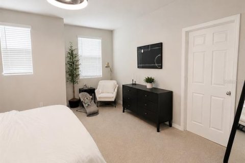 Купить таунхаус в Кэсселберри, Флорида 8 комнат, 150.13м2, № 2149488 - фото 17