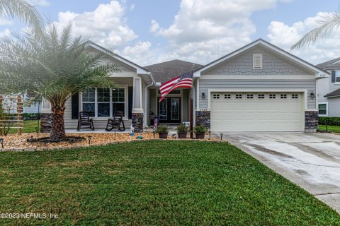 House in Green Cove Springs, Florida 3 bedrooms, 190.26 sq.m. № 845573 - photo 1