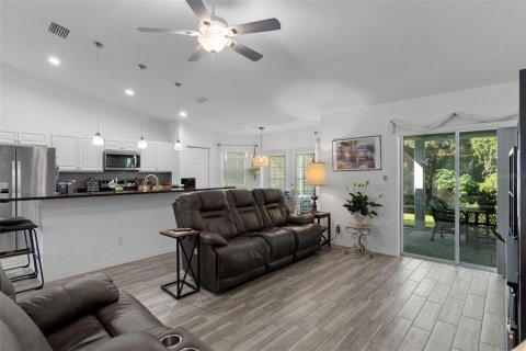 House in Hernando, Florida 3 bedrooms, 159.14 sq.m. № 1907050 - photo 19
