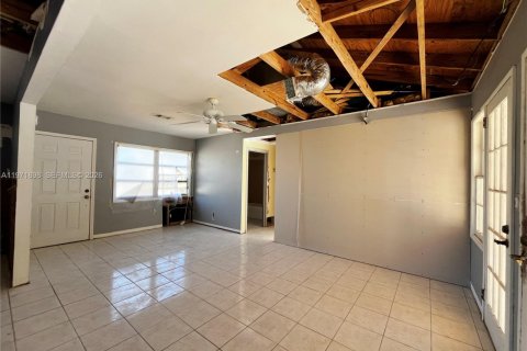 Casa en venta en Stuart, Florida, 1 dormitorio, 111.85 m2 № 2033026 - foto 15