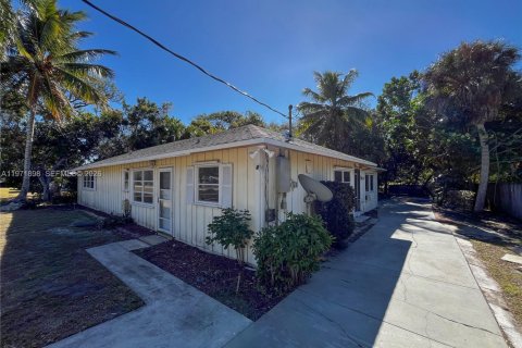 Casa en venta en Stuart, Florida, 1 dormitorio, 111.85 m2 № 2033026 - foto 2