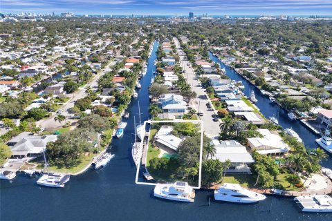 House in Fort Lauderdale, Florida 3 bedrooms, 171.59 sq.m. № 1841163 - photo 9