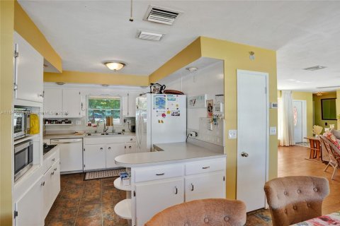 House in Fort Lauderdale, Florida 3 bedrooms, 171.59 sq.m. № 1841163 - photo 20