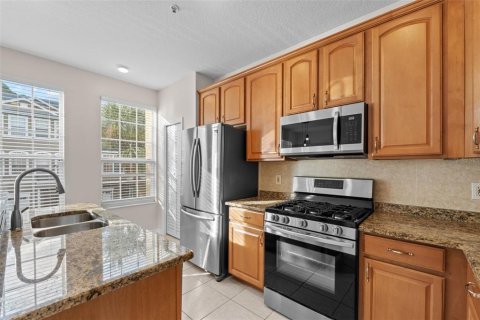 Townhouse in Tampa, Florida 3 bedrooms, 159.23 sq.m. № 1886954 - photo 25