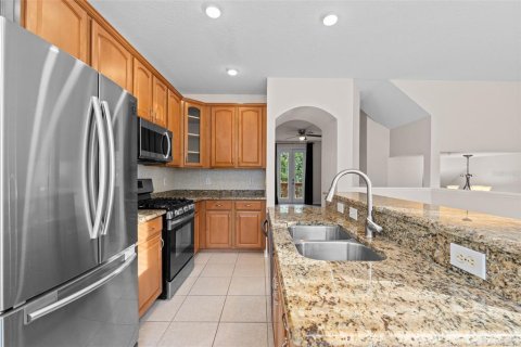 Townhouse in Tampa, Florida 3 bedrooms, 159.23 sq.m. № 1886954 - photo 24