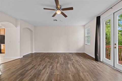 Townhouse in Tampa, Florida 3 bedrooms, 159.23 sq.m. № 1886954 - photo 18