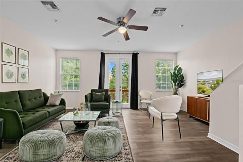 Townhouse in Tampa, Florida 3 bedrooms, 159.23 sq.m. № 1886954 - photo 13