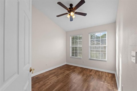 Townhouse in Tampa, Florida 3 bedrooms, 159.23 sq.m. № 1886954 - photo 30