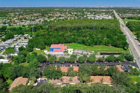 Снять в аренду коммерческую недвижимость в Орландо, Флорида 142.88м2, № 2208563 - фото 26