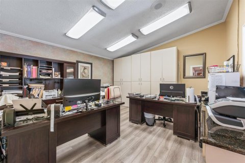 Снять в аренду коммерческую недвижимость в Орландо, Флорида 142.88м2, № 2208563 - фото 9